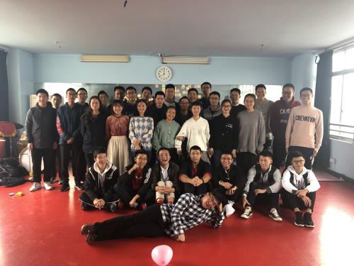 m1543943386987890.jpg 活动合照.JPG