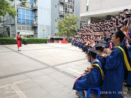 m1526230934991392.jpg 1.jpg