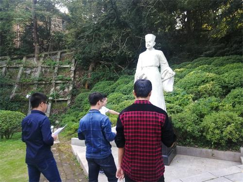 m1545070879520974.png image.png